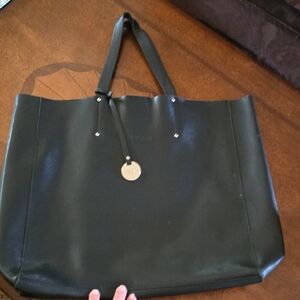 Pulicate Spacious Black LeatherTote with Gold Charm